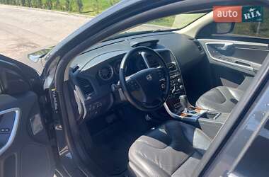 Внедорожник / Кроссовер Volvo XC60 2009 в 