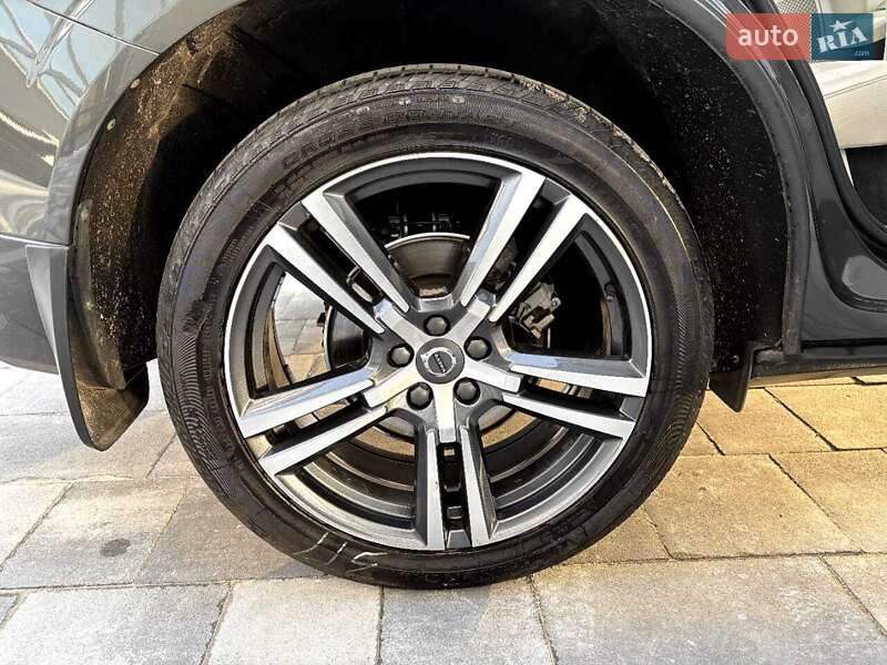 Позашляховик / Кросовер Volvo XC60 2018 в Києві