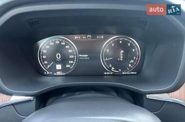 Внедорожник / Кроссовер Volvo XC60 2020 в 
