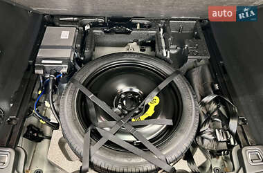 Внедорожник / Кроссовер Volvo XC60 2023 в 