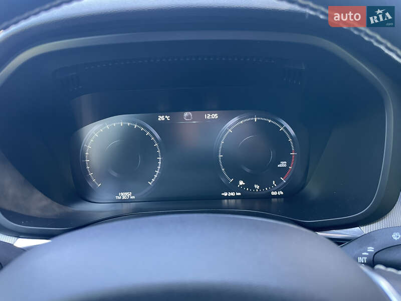 Внедорожник / Кроссовер Volvo XC60 2018 в Днепре