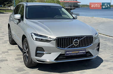Внедорожник / Кроссовер Volvo XC60 2023 в 