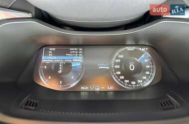 Позашляховик / Кросовер Volvo XC60 2017 в 