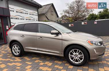 Внедорожник / Кроссовер Volvo XC60 2015 в 