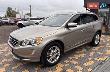 Внедорожник / Кроссовер Volvo XC60 2015 в 