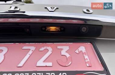 Внедорожник / Кроссовер Volvo XC60 2015 в 