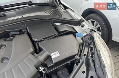 Внедорожник / Кроссовер Volvo XC60 2012 в 