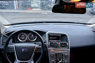 Внедорожник / Кроссовер Volvo XC60 2012 в 