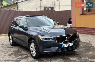 Внедорожник / Кроссовер Volvo XC60 2017 в 
