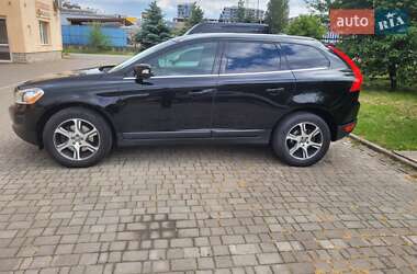 Внедорожник / Кроссовер Volvo XC60 2012 в 