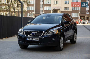 Внедорожник / Кроссовер Volvo XC60 2009 в 