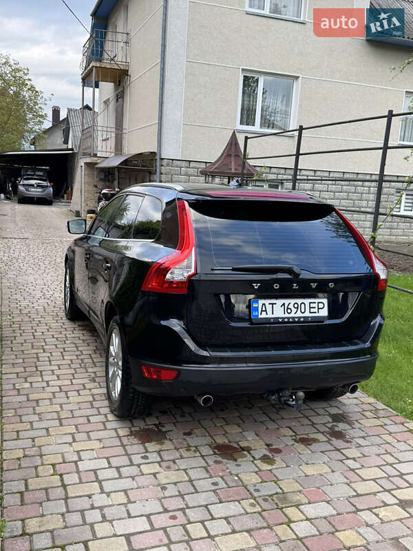 Внедорожник / Кроссовер Volvo XC60 2010 в Богородчанах