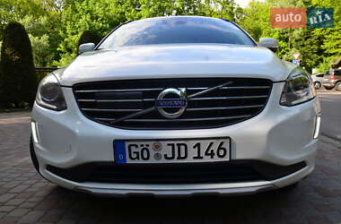 Внедорожник / Кроссовер Volvo XC60 2017 в 