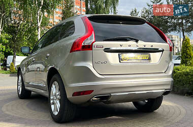 Позашляховик / Кросовер Volvo XC60 2014 в 