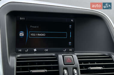 Позашляховик / Кросовер Volvo XC60 2014 в 