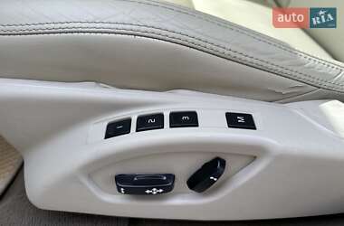 Внедорожник / Кроссовер Volvo XC60 2012 в 