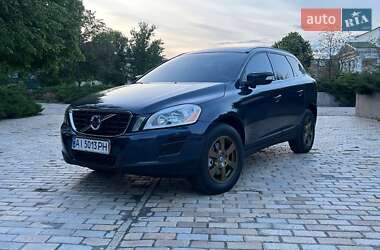 Позашляховик / Кросовер Volvo XC60 2012 в 
