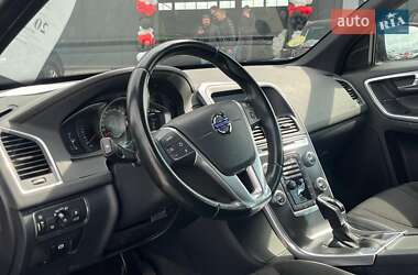 Внедорожник / Кроссовер Volvo XC60 2015 в 