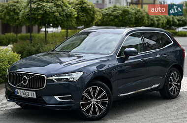 Внедорожник / Кроссовер Volvo XC60 2020 в 