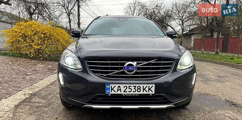 Volvo XC60 2015