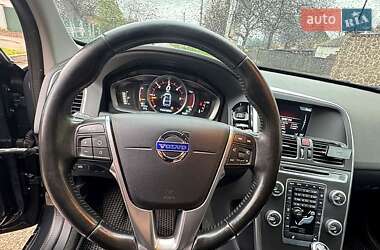 Внедорожник / Кроссовер Volvo XC60 2015 в 