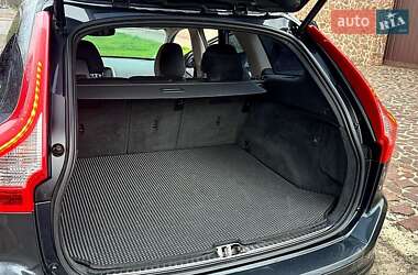 Внедорожник / Кроссовер Volvo XC60 2015 в 