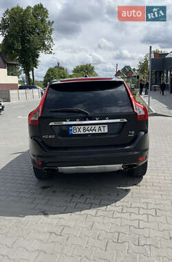 Внедорожник / Кроссовер Volvo XC60 2011 в 