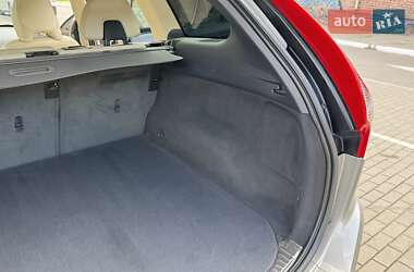 Позашляховик / Кросовер Volvo XC60 2016 в 