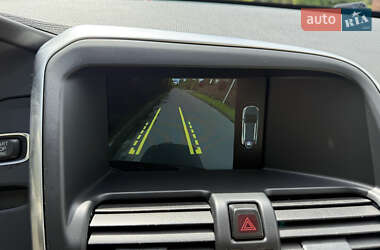 Внедорожник / Кроссовер Volvo XC60 2014 в 