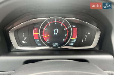 Позашляховик / Кросовер Volvo XC60 2014 в 