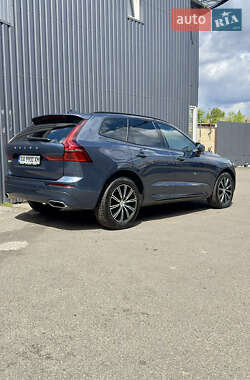 Позашляховик / Кросовер Volvo XC60 2020 в 