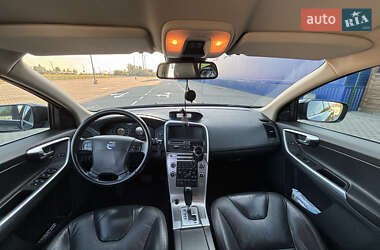 Внедорожник / Кроссовер Volvo XC60 2009 в 