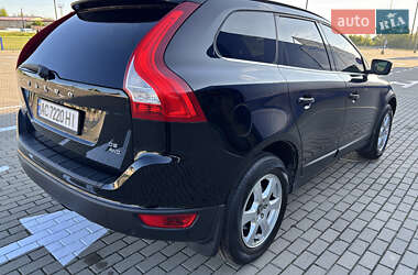 Внедорожник / Кроссовер Volvo XC60 2009 в 