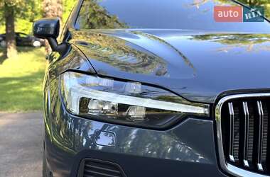 Внедорожник / Кроссовер Volvo XC60 2023 в 