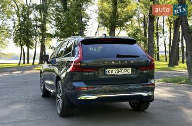 Внедорожник / Кроссовер Volvo XC60 2023 в 