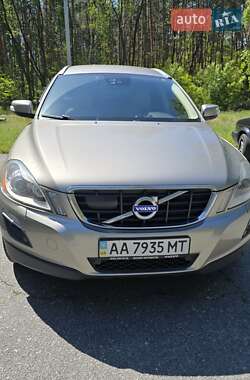 Позашляховик / Кросовер Volvo XC60 2013 в Києві