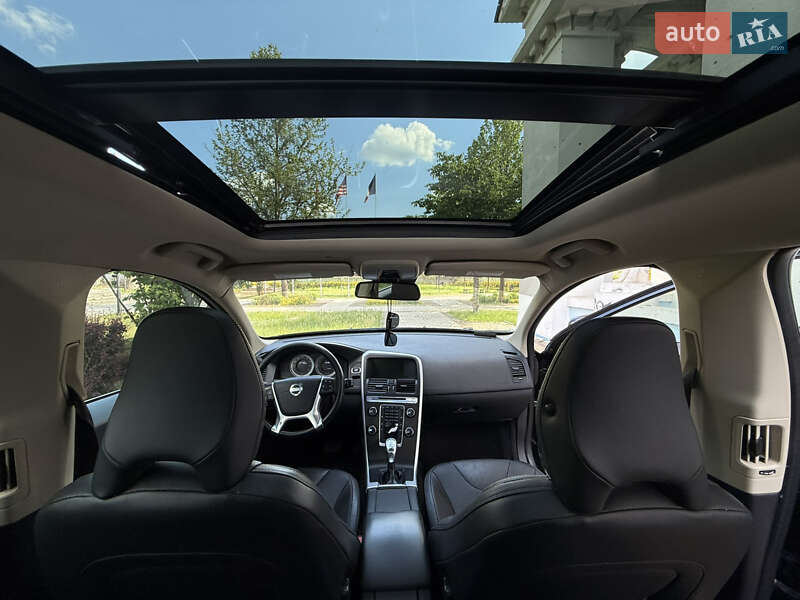 Позашляховик / Кросовер Volvo XC60 2012 в Ірпені