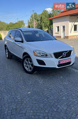 Внедорожник / Кроссовер Volvo XC60 2012 в Золочеве