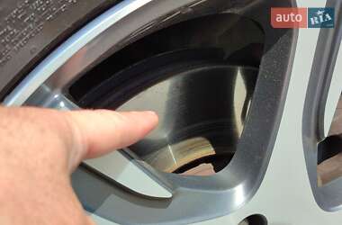 Внедорожник / Кроссовер Volvo XC60 2010 в 