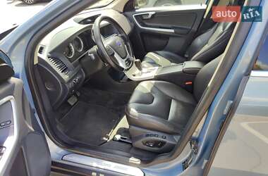 Внедорожник / Кроссовер Volvo XC60 2010 в 