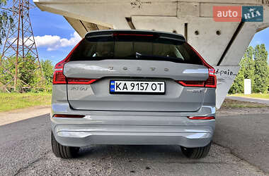 Внедорожник / Кроссовер Volvo XC60 2023 в 