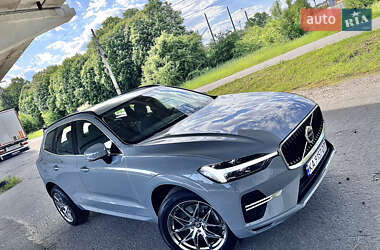 Внедорожник / Кроссовер Volvo XC60 2023 в 