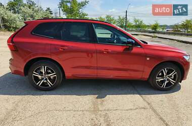 Внедорожник / Кроссовер Volvo XC60 2021 в 