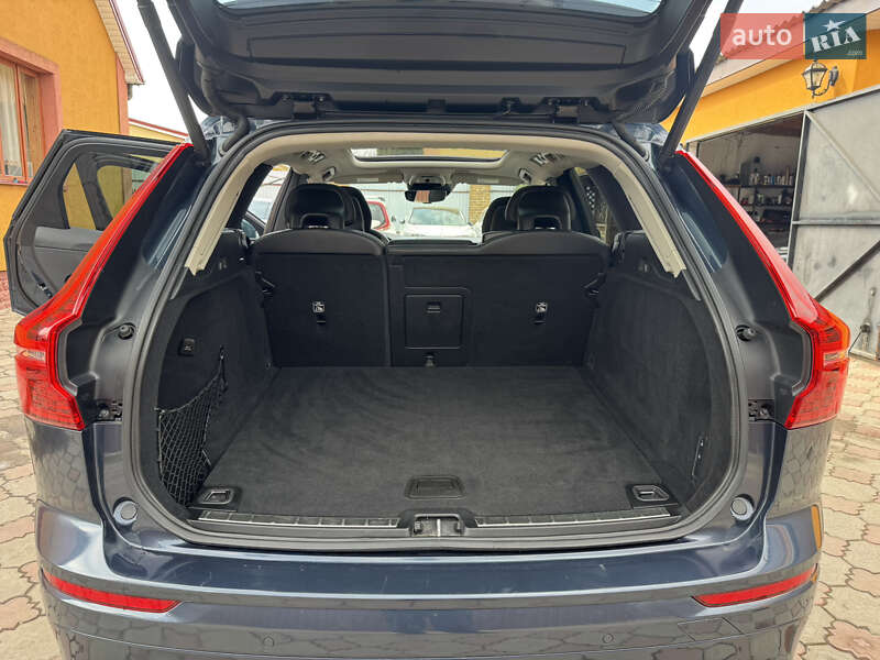 Внедорожник / Кроссовер Volvo XC60 2017 в Ровно