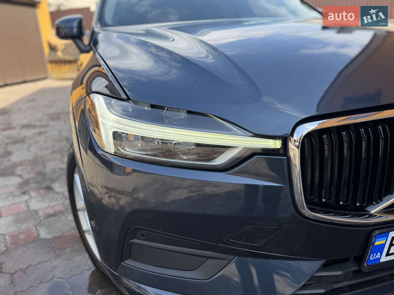 Внедорожник / Кроссовер Volvo XC60 2017 в Ровно