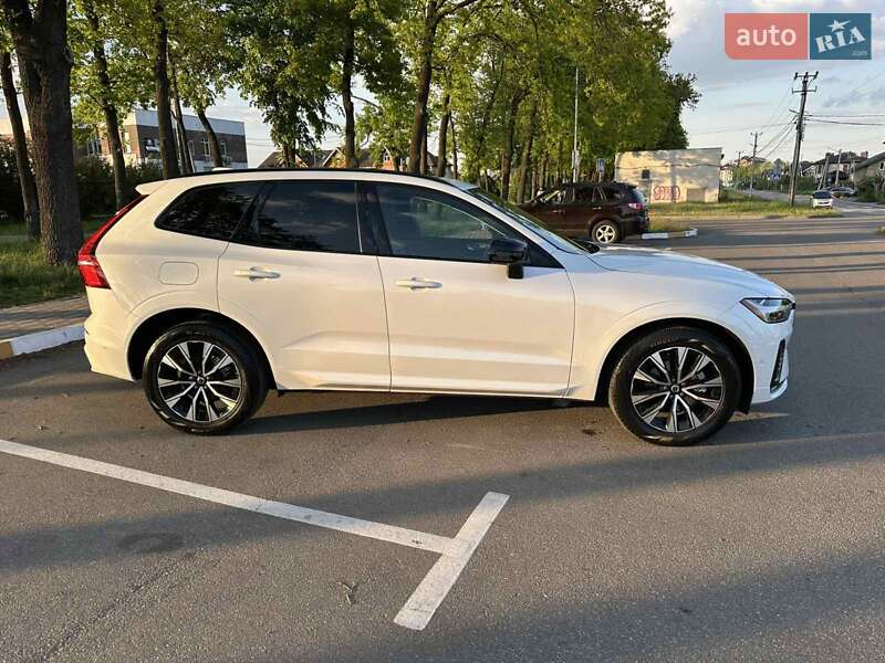 Внедорожник / Кроссовер Volvo XC60 2024 в Киеве фото 8 Внедорожник / Кроссовер Volvo XC60 2024 в Киеве