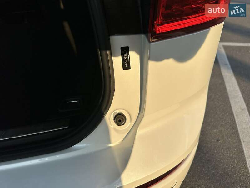 Внедорожник / Кроссовер Volvo XC60 2024 в Киеве фото 35 Внедорожник / Кроссовер Volvo XC60 2024 в Киеве