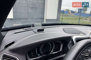 Внедорожник / Кроссовер Volvo XC60 2014 в 
