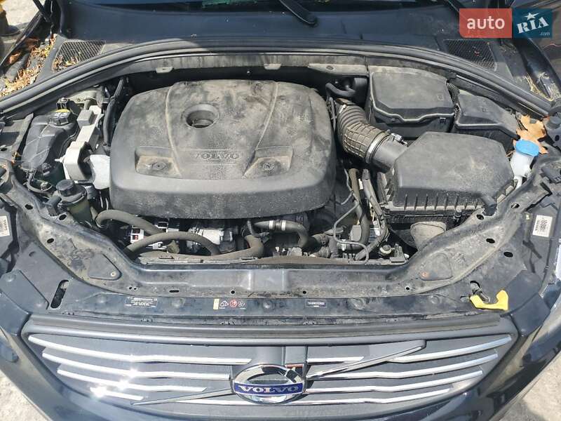 Позашляховик / Кросовер Volvo XC60 2017 в Львові