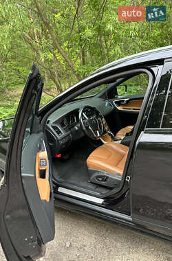 Позашляховик / Кросовер Volvo XC60 2016 в 